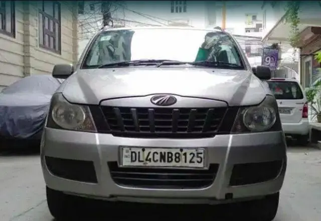 Mahindra Quanto C4 2012