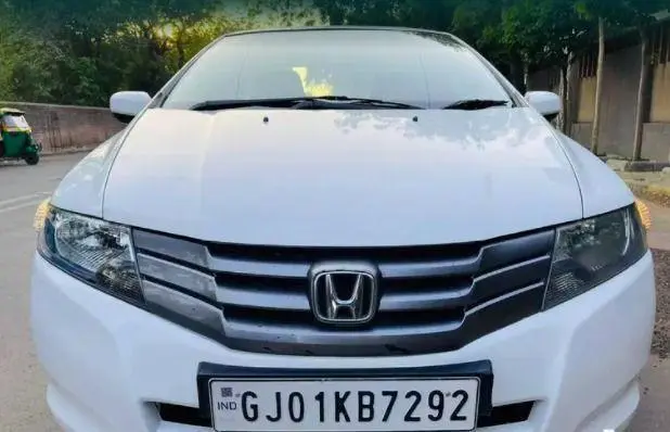 Honda City S i-VTEC 2009