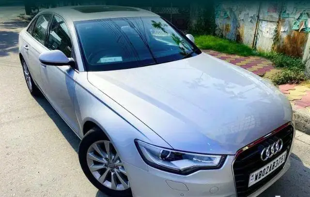 Audi A6 2.0 TDI Premium Plus 2012