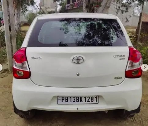 Toyota Etios Liva GD 2015