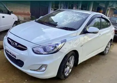 Hyundai Verna FLUIDIC 1.6 CRDI SX 2011