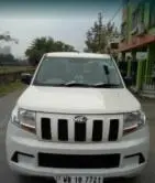 Mahindra TUV300 PLUS P4 2018