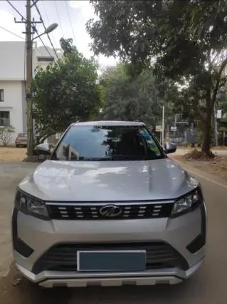 Mahindra XUV300 W6 Petrol 2019