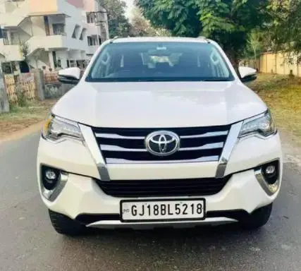 Toyota Fortuner 3.0 4X2 AT 2019