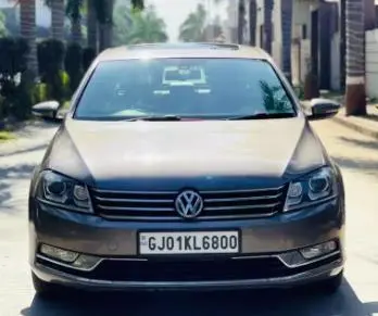 Volkswagen Passat Highline 2.0 TDI AT 2011