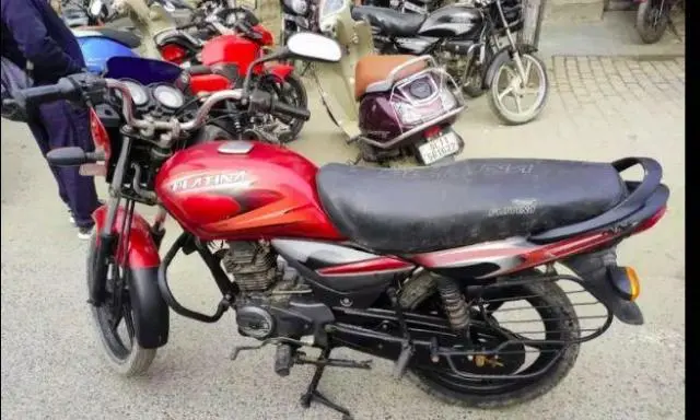 Bajaj Platina 100cc 2015