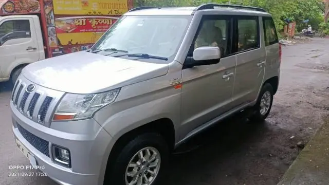 Mahindra TUV300 T8 2015