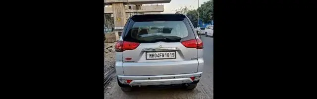 Mitsubishi Pajero Sport 4X2 AT 2015