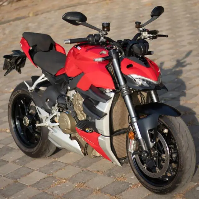 Ducati Streetfighter V4 2021