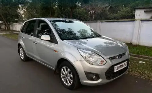 Ford Figo Titanium 1.2 Ti-VCT 2013