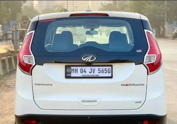 Mahindra Marazzo M2 8 STR 2019