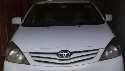 Toyota Innova 2.5 V 8 STR 2011