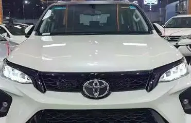 Toyota Fortuner 2.8 4x2 AT 2021