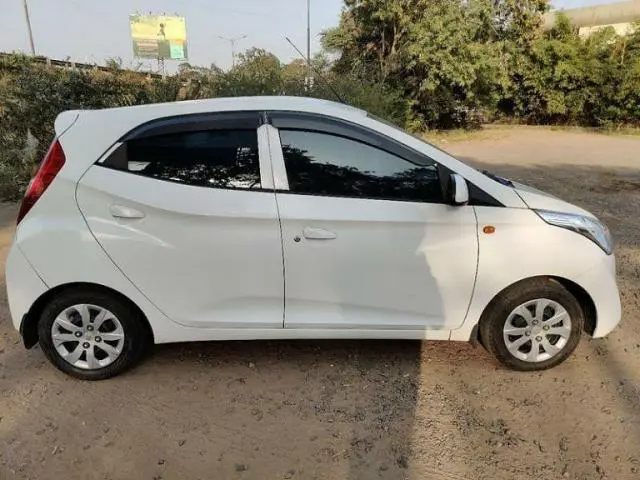Hyundai Eon Sportz 2017