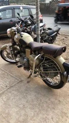 Royal Enfield Classic Desert Storm 500cc 2013