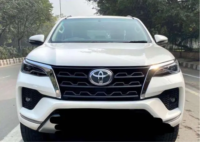 Toyota Fortuner Legender 2.8 4x2 AT 2021