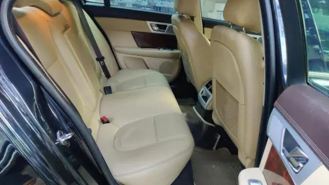 Jaguar XF Diesel S Premium Luxury 2012