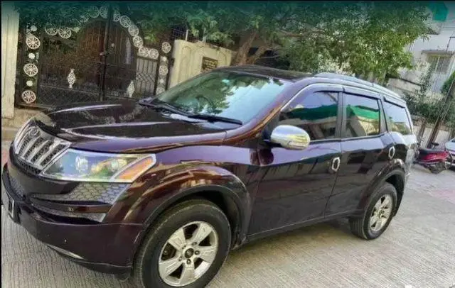 Mahindra XUV500 W8 2014