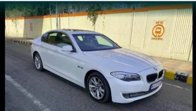 BMW 5 Series 520D LUXURY LINE 2013