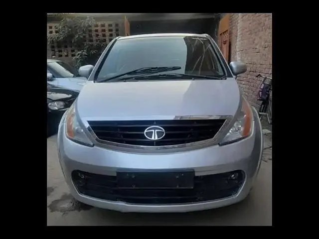 Tata Aria PRESTIGE 4X2 2012