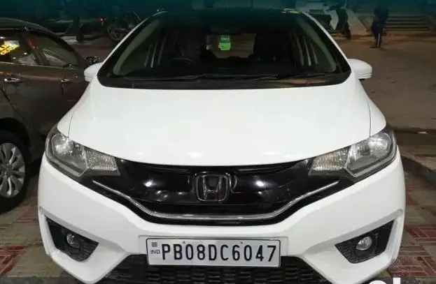 Honda Jazz SV i-DTEC 2015