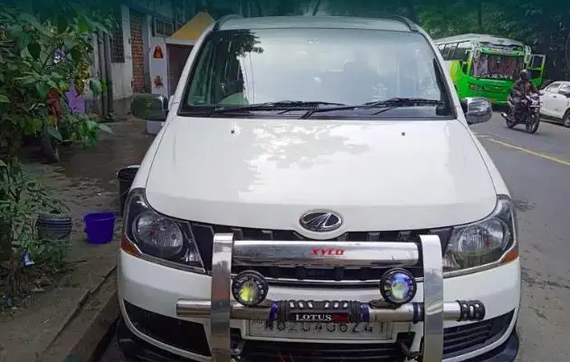 Mahindra Xylo D4 BS IV 2015