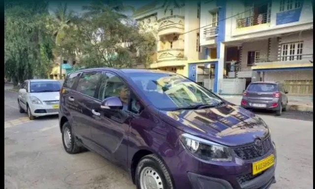 Mahindra Marazzo M2 8 STR 2019