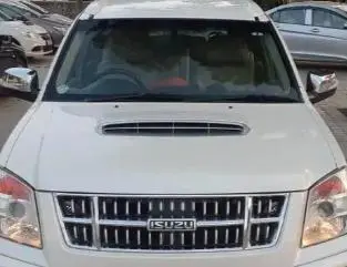 Isuzu MU7 Premium AT 2016