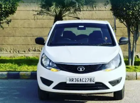Tata Bolt XE Petrol 2018