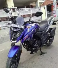 Honda X-Blade DX 2021