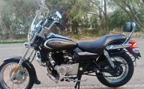 Bajaj Avenger Cruise 220 ABS FI BS6 2021