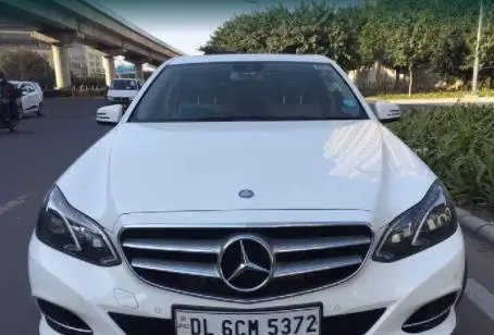 Mercedes-Benz E-Class E 200 AVANTGARDE 2013