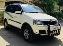 Mahindra Xylo H9 2015