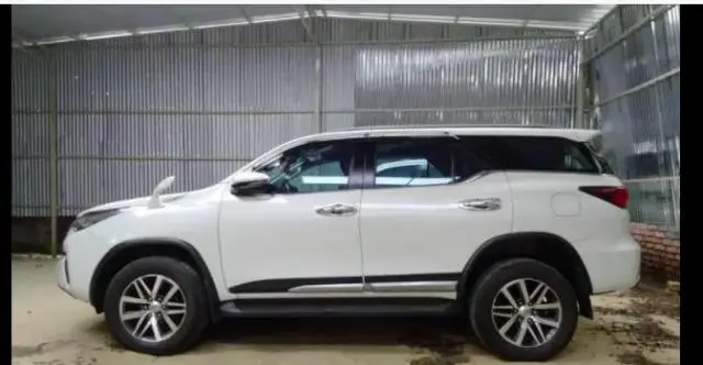 Toyota Fortuner 2.8 4x4 MT 2018