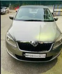 Skoda Rapid 1.6 MPI AMBITION 2012