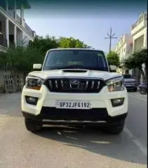 Mahindra Scorpio S10 2017