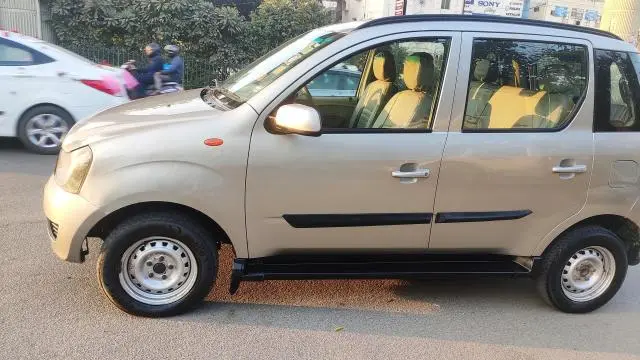 Mahindra Quanto C2 2013