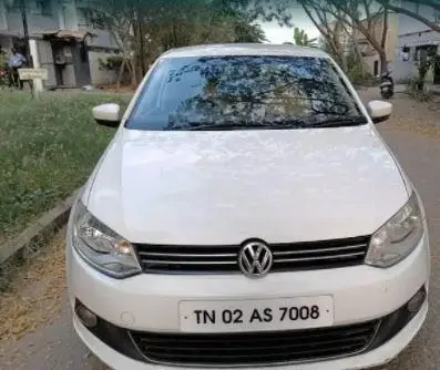 Volkswagen Vento 1.6L Highline 2011