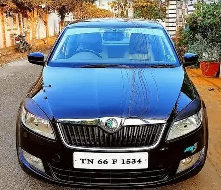 Skoda Rapid 1.6 TDI MT AMBITION PLUS 2012