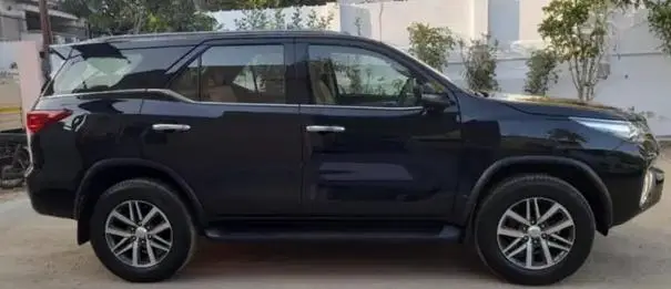 Toyota Fortuner 3.0 4x4 AT 2019