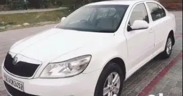 Skoda Laura AMBIENTE 1.8 TSI 2012