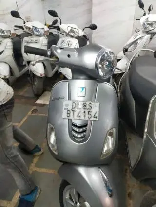 Piaggio Vespa 125cc 2015