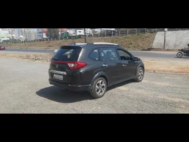 Honda BR-V V CVT Petrol 2017