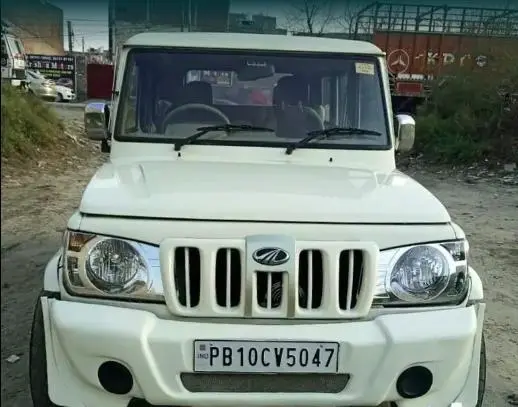 Mahindra Bolero SLX 2009