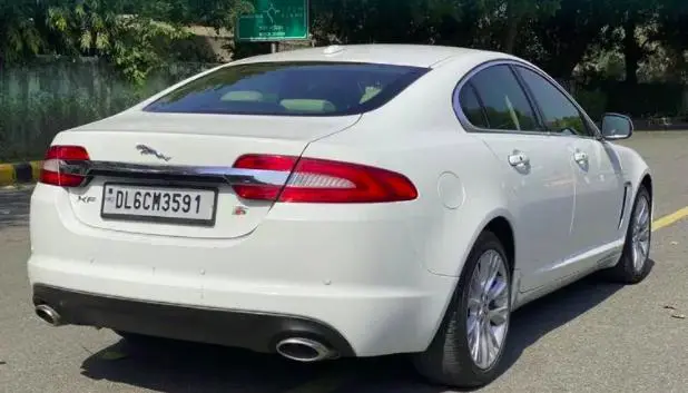 Jaguar XF Diesel S Premium Luxury 2012