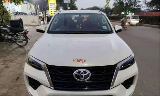 Toyota Fortuner 2.8 4x4 AT BS6 2021