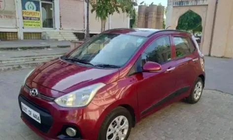 Hyundai Grand i10 Sportz U2 1.2 CRDi 2015