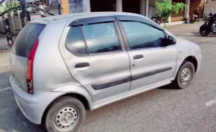 Tata Indica eV2 DLS 2009