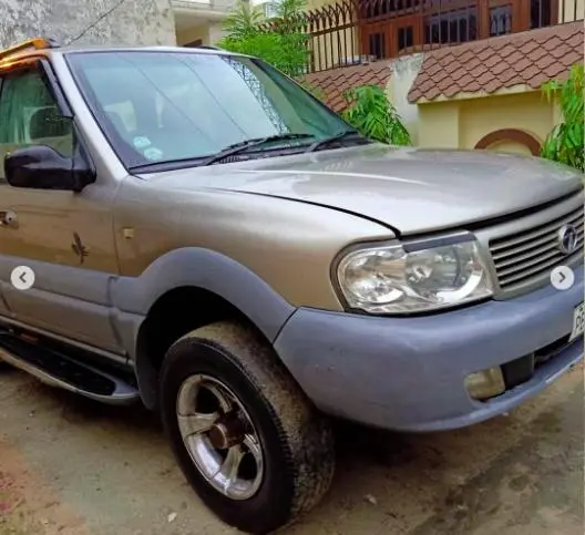 Tata Safari 4X2 LX 2007