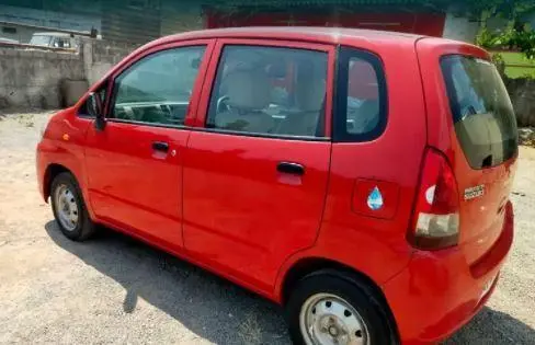 Maruti Suzuki Zen Estilo LXI BS IV 2010